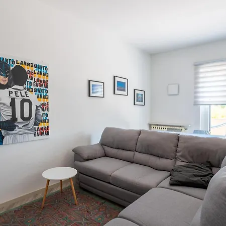 Rocca House 아파트 안게라