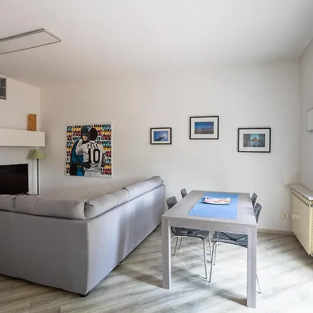 Apartman Rocca House *